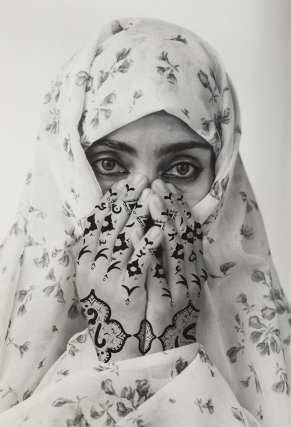 Shirin Neshat, Allah Shirin Neshat, Allah